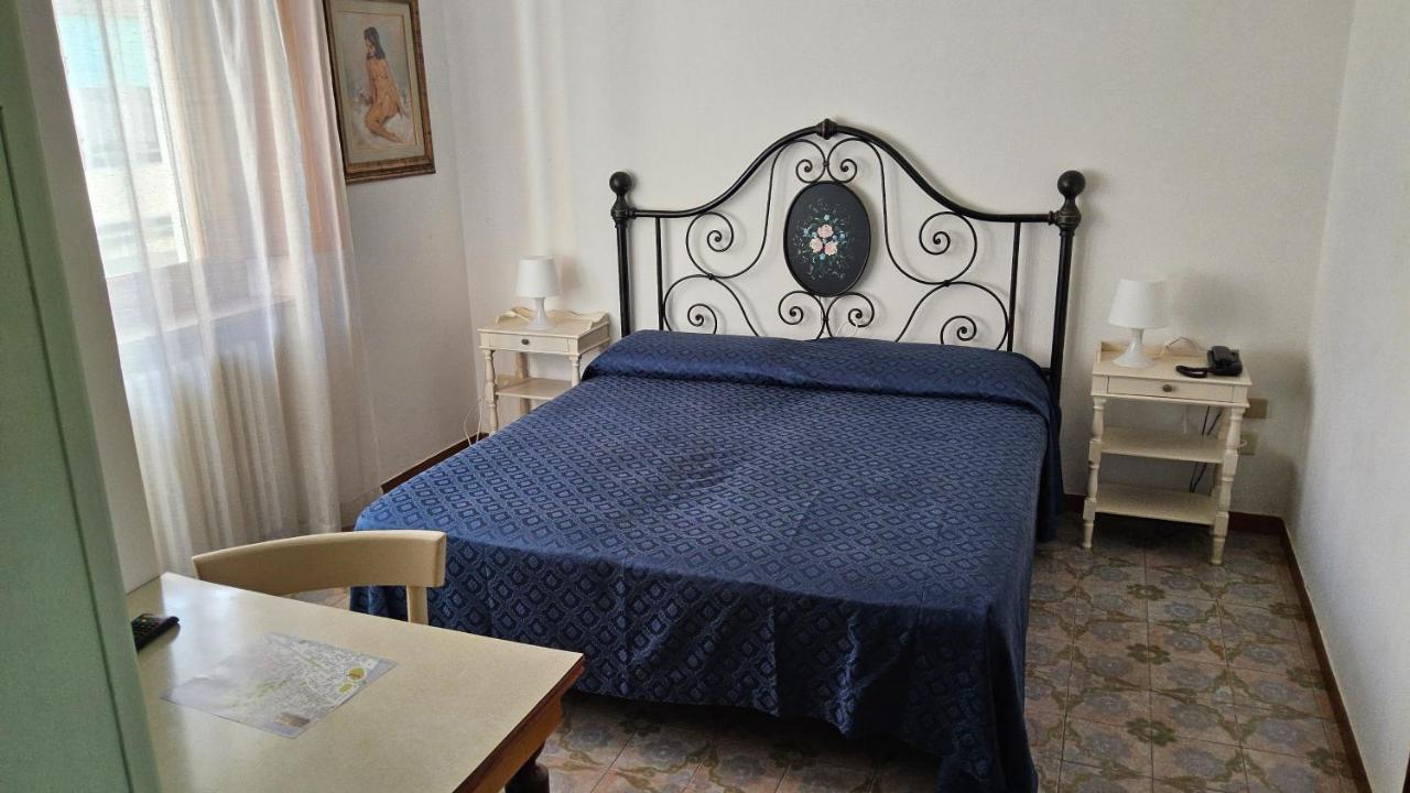 Verena Dependance Savoia & Campana Montecatini Terme Buitenkant foto
