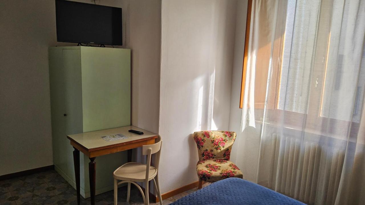 Verena Dependance Savoia & Campana Montecatini Terme Buitenkant foto