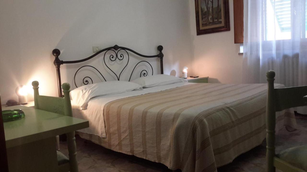 Verena Dependance Savoia & Campana Montecatini Terme Buitenkant foto